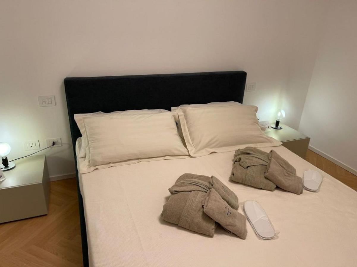 Number House - Number 10 Apartment - Milan — Photos 1
